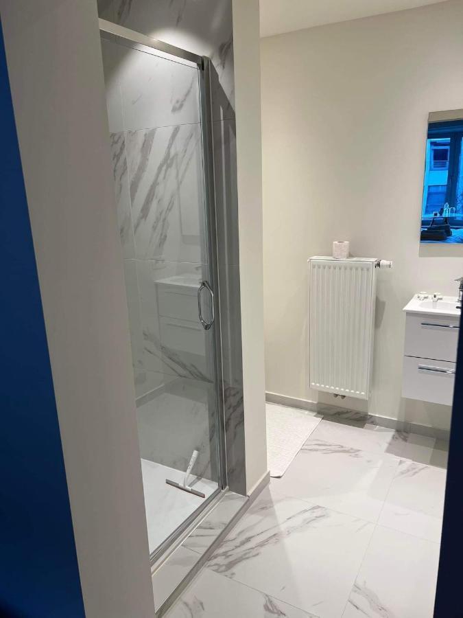 Nieuwe Kamer In Centrum Brugge Met Badkamer ! المظهر الخارجي الصورة